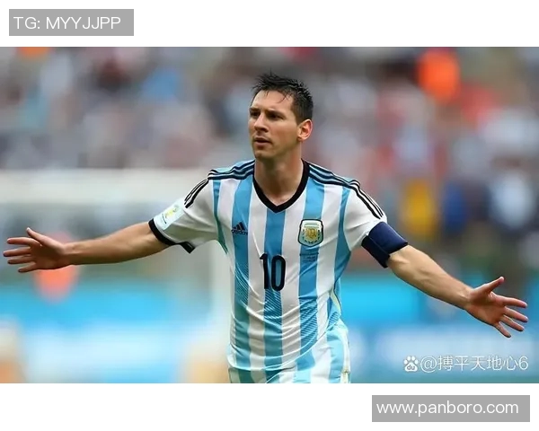 历史五大足球巨星排名揭秘 谁是永远的足坛传奇之王